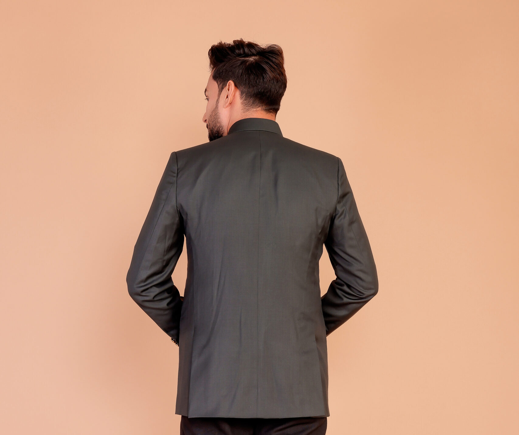 Traditional Bandhgala Suit for Weddings and Celebrations - Image 4